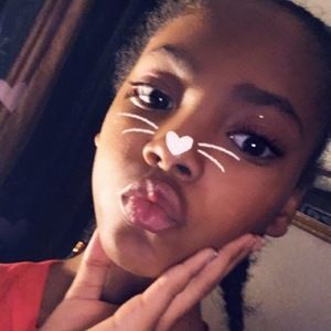 Meet your Posher, Allissia